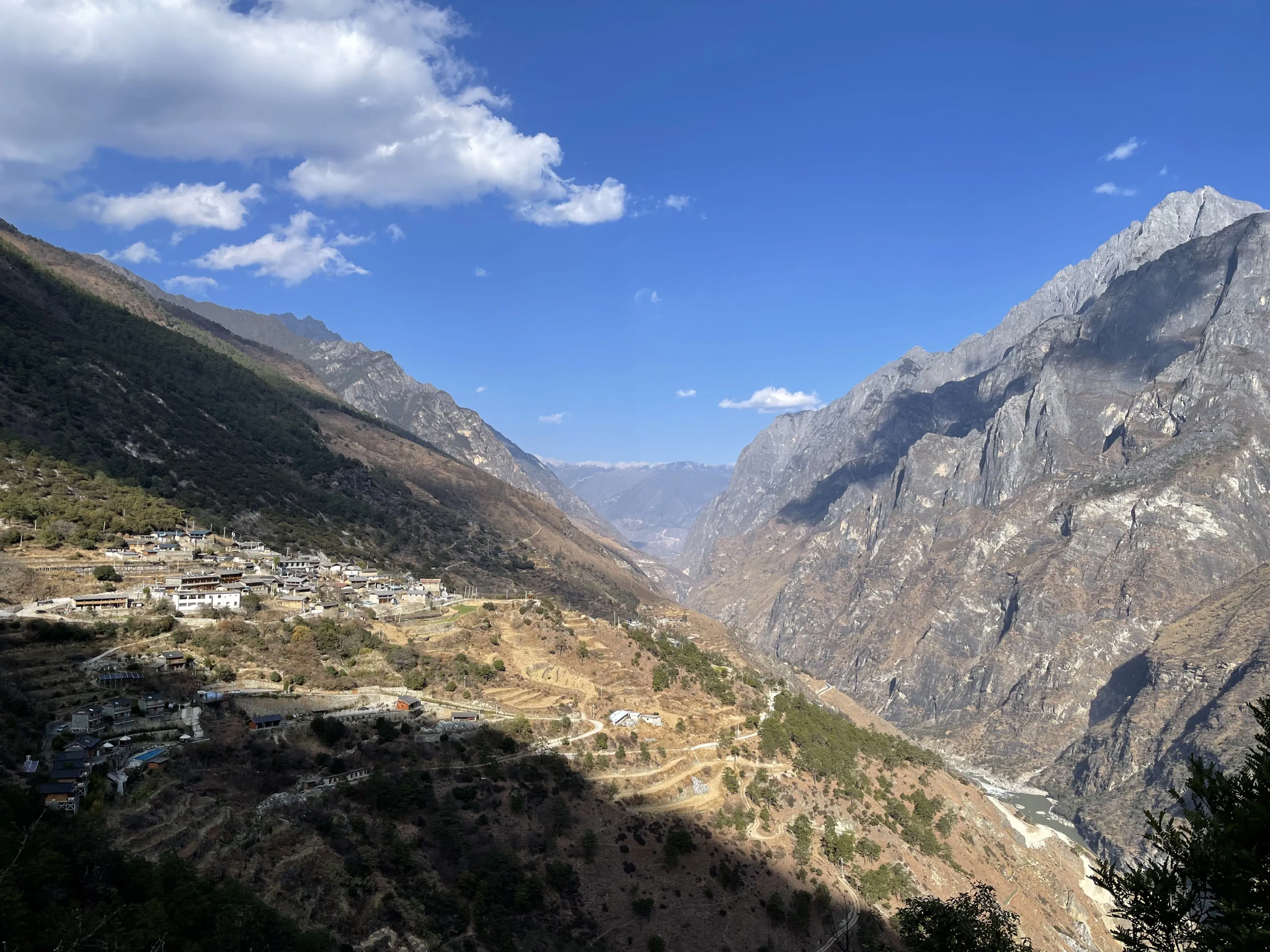 5F7F9E055DC9E65CE4487E296DBDFF08