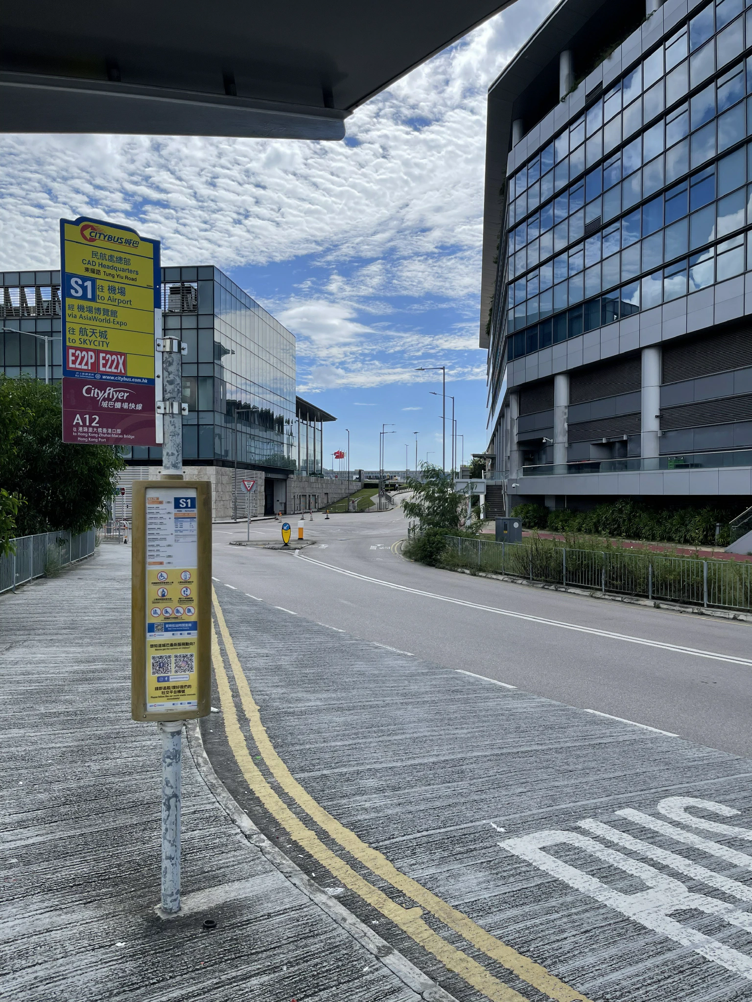 从 S1 巴士下车之后的景象