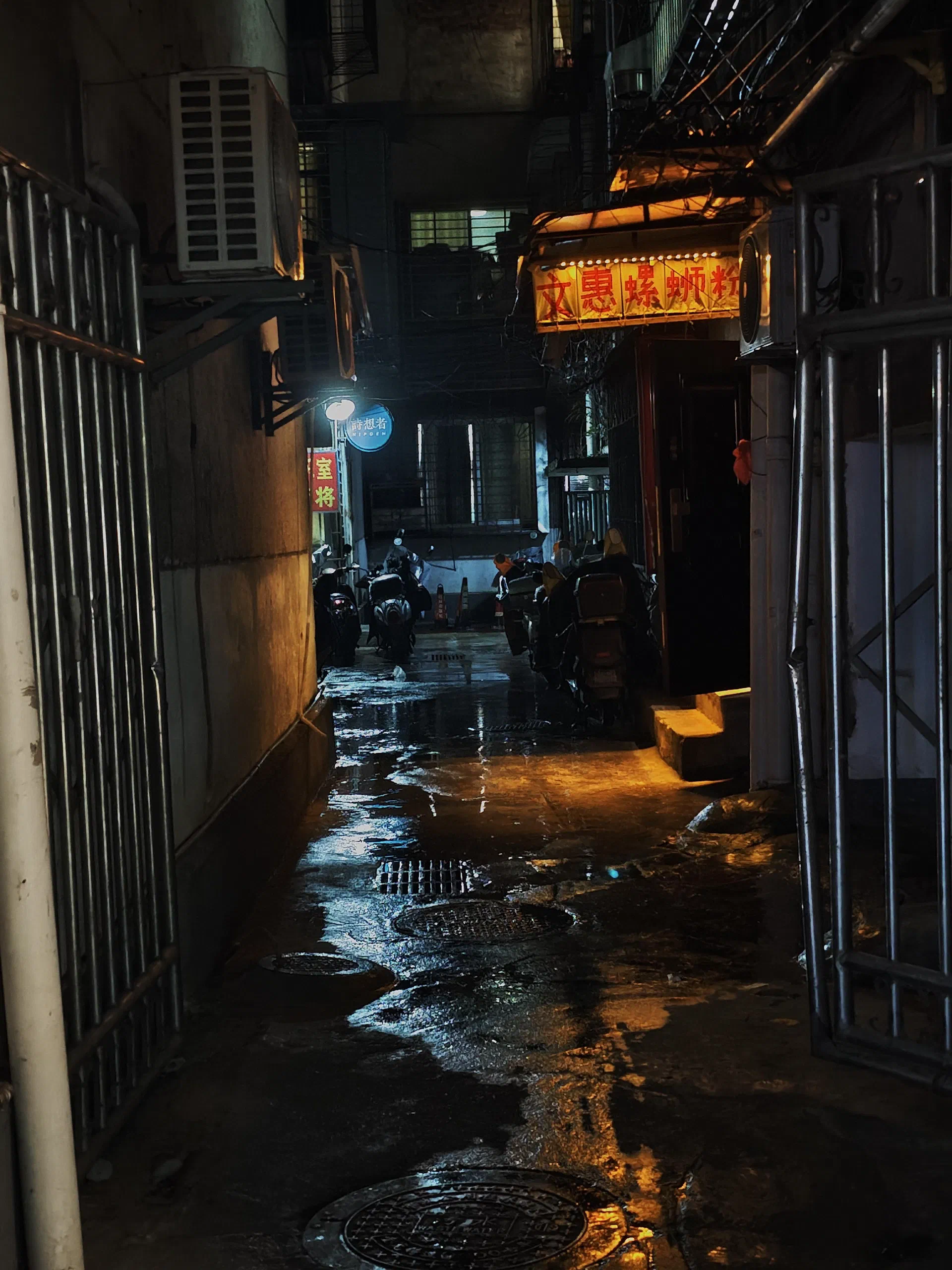 這個招牌的燈打得不錯